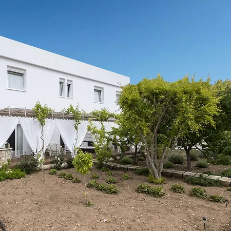 Abril 37 3* Ciutadella (Menorca)