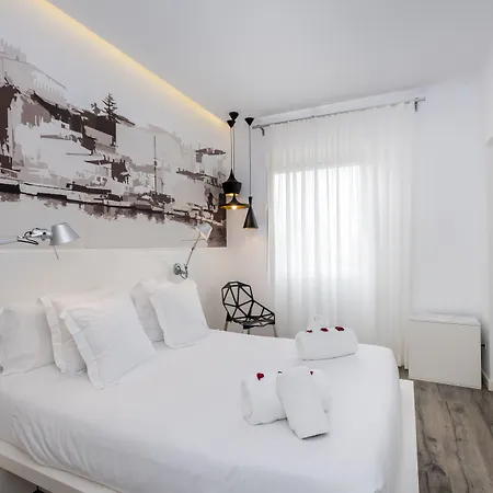 Hotel Abril 37 3*