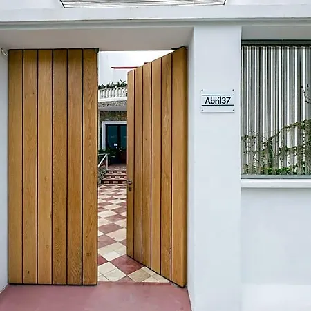 Hotel Abril 37 Ciutadella (Menorca)