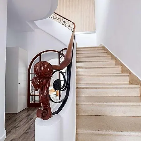 Abril 37 Ciutadella (Menorca)