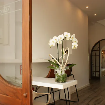 Abril 37 Ciutadella (Menorca)