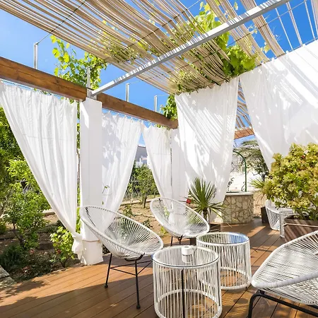 Abril 37 3* Ciutadella (Menorca)