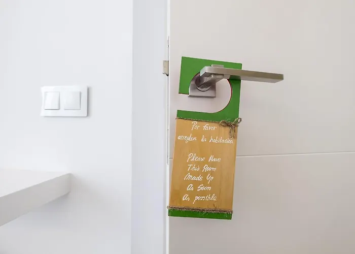 Abril 37 3* Ciutadella (Menorca)